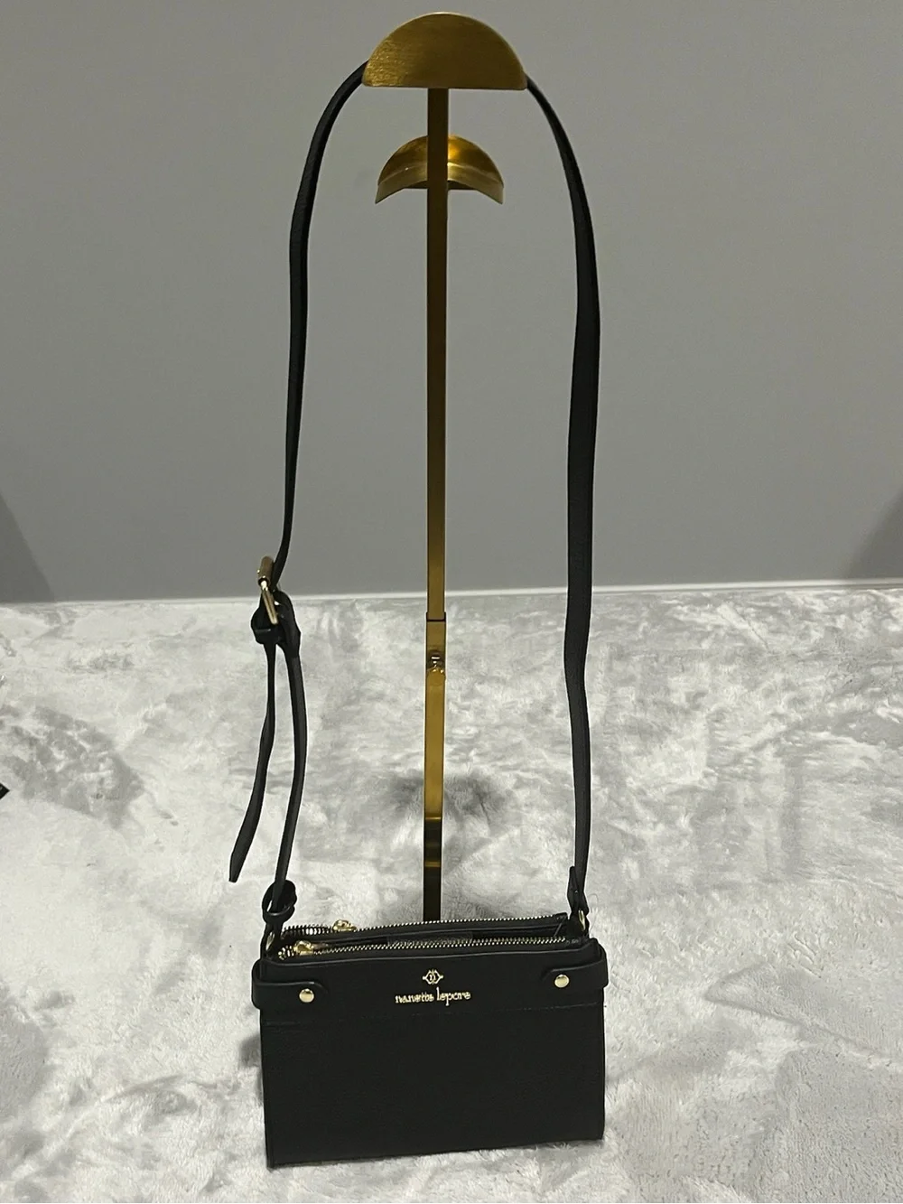 🖤 Nanette Lepore Black Triple-Compartment Crossbody Bag